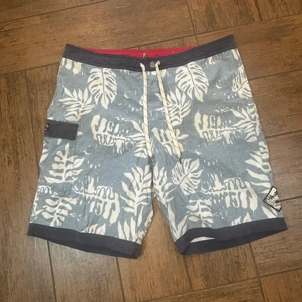 Vans Model T Hybrid Board Shorts Swim Trunks Size 34